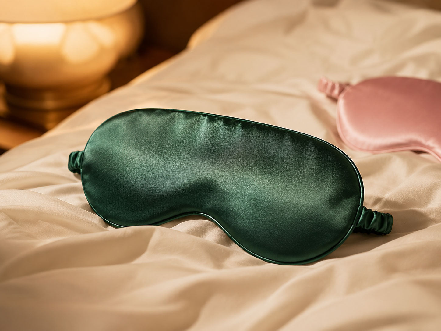 What 22 Momme Actually Means — Without the Silk Jargon