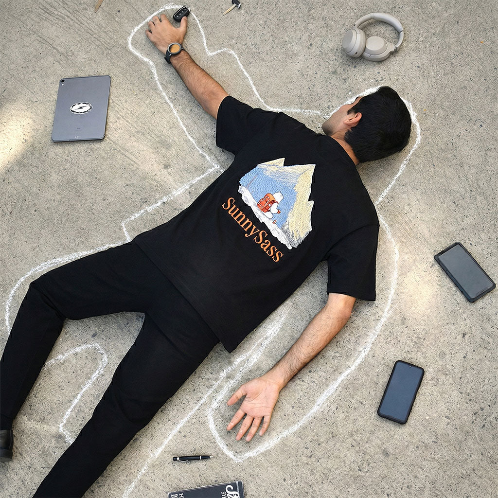 Photochromic t-shirt color changing