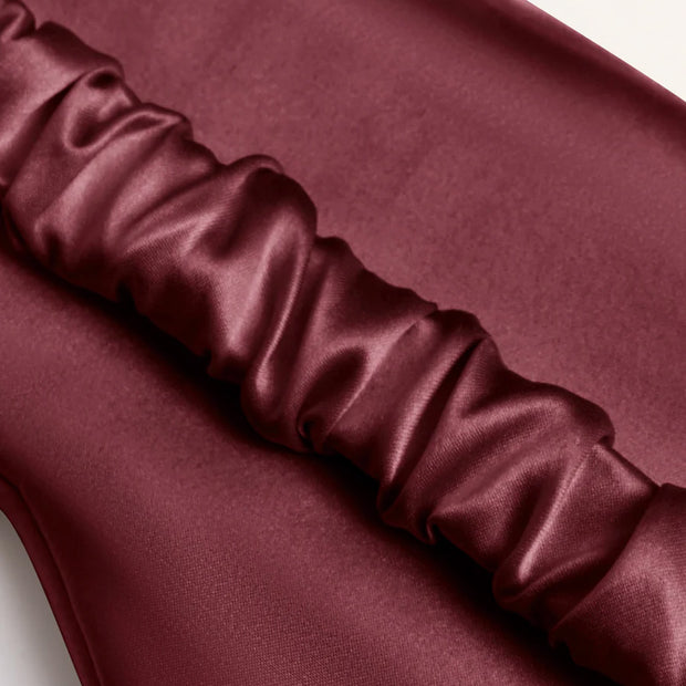 Wide Strapless Design