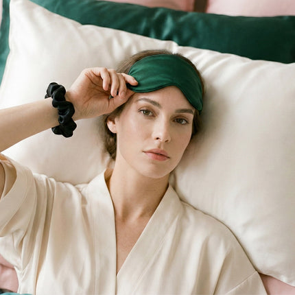 SunnySass 22 Momme Mulberry Silk Sleep Mask — Hunter Green (Forest Whisper)